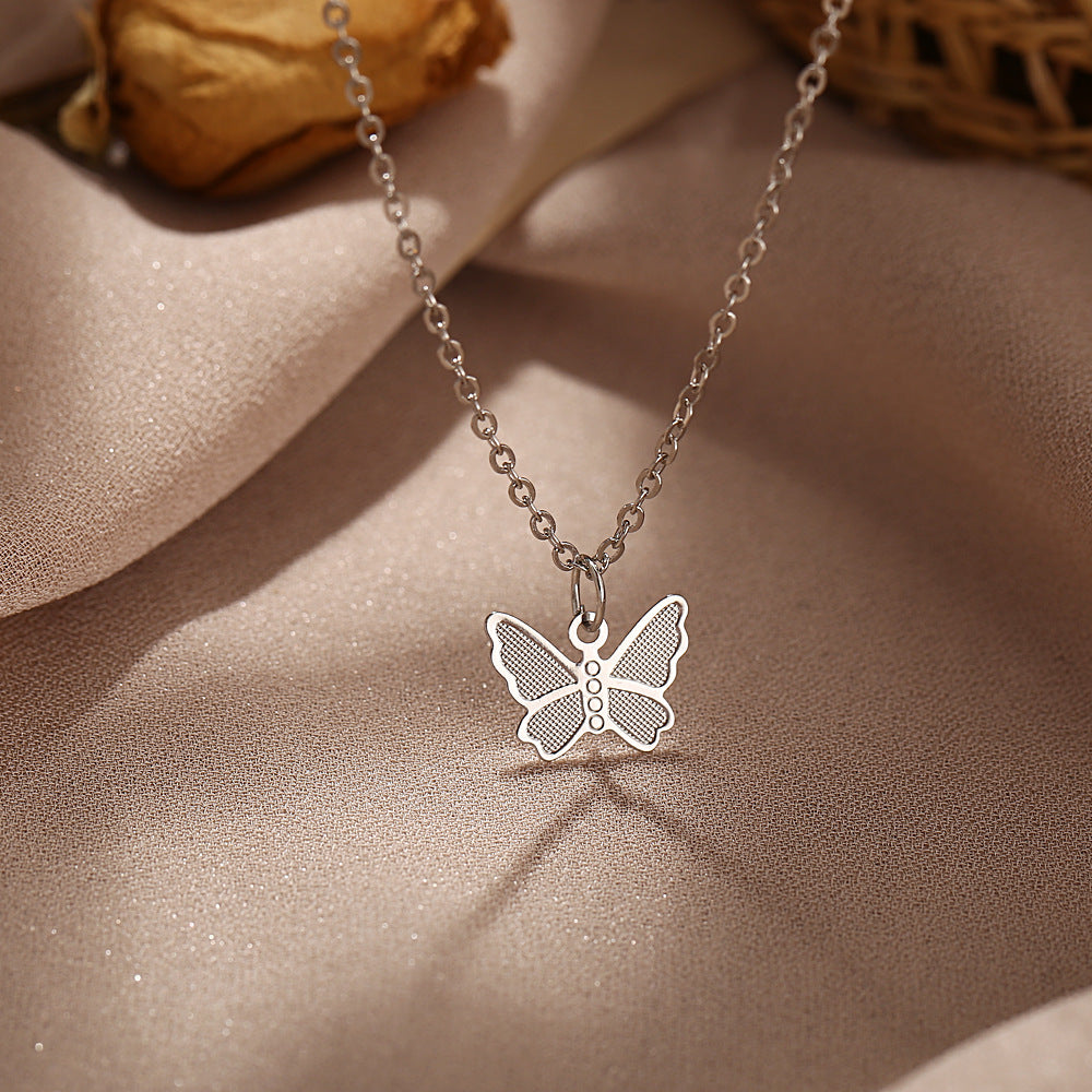 Collar cadena clavícula creativo colgante mariposa retro aleación simple