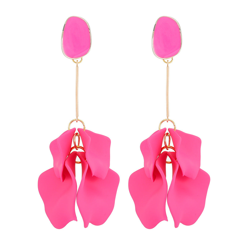 Pendientes colgantes acrílicos con revestimiento de flores de moda