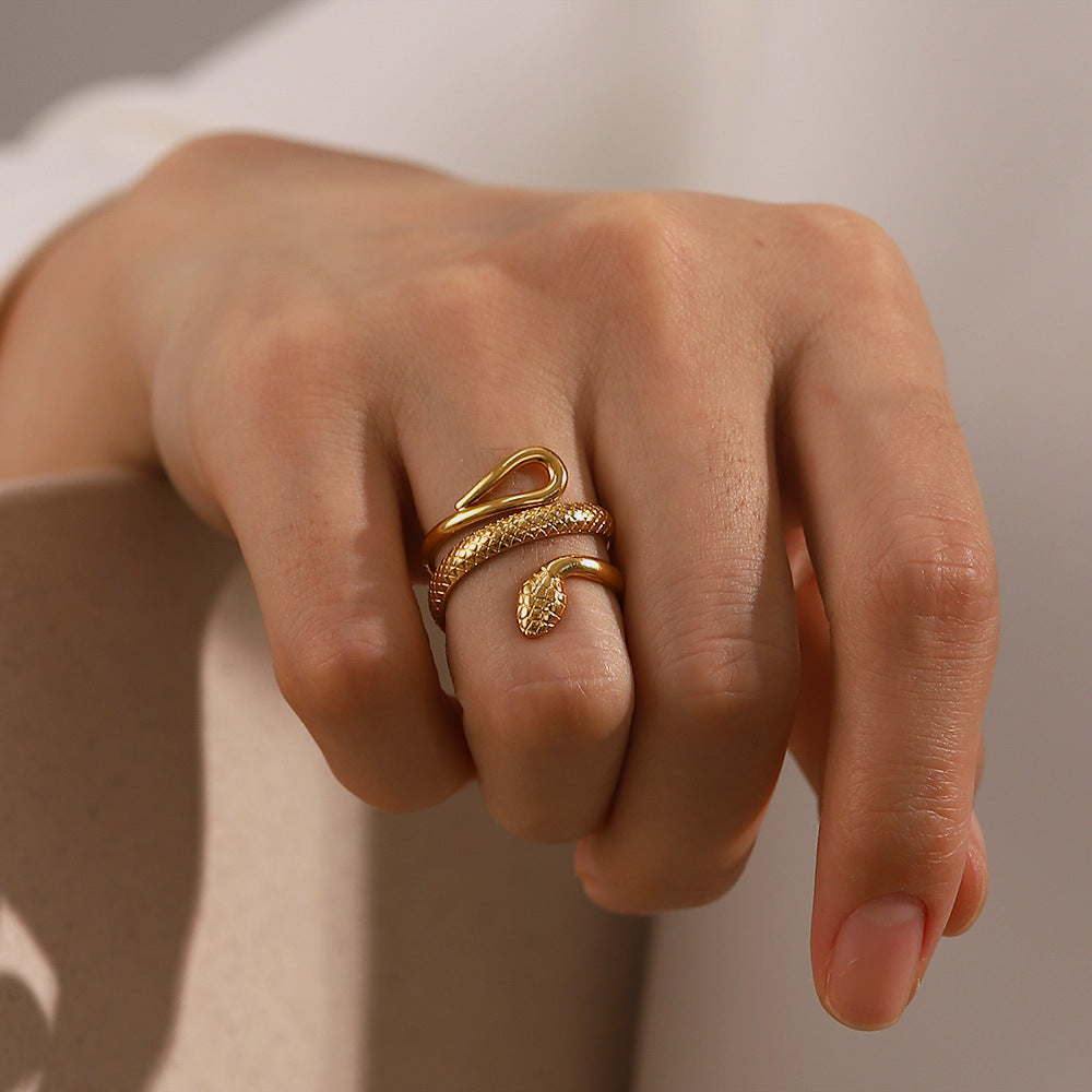 Anillo abierto chapado en oro de 18K de acero inoxidable 304 con forma de serpiente
