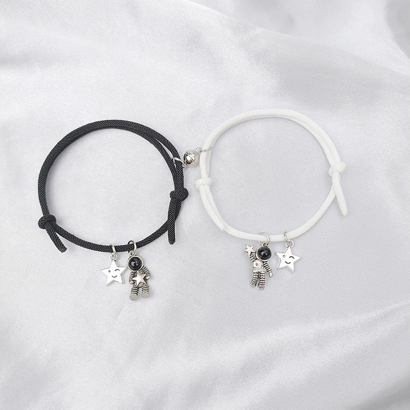 Pulseras de pareja sin incrustaciones con revestimiento de aleación de estrella de estilo simple