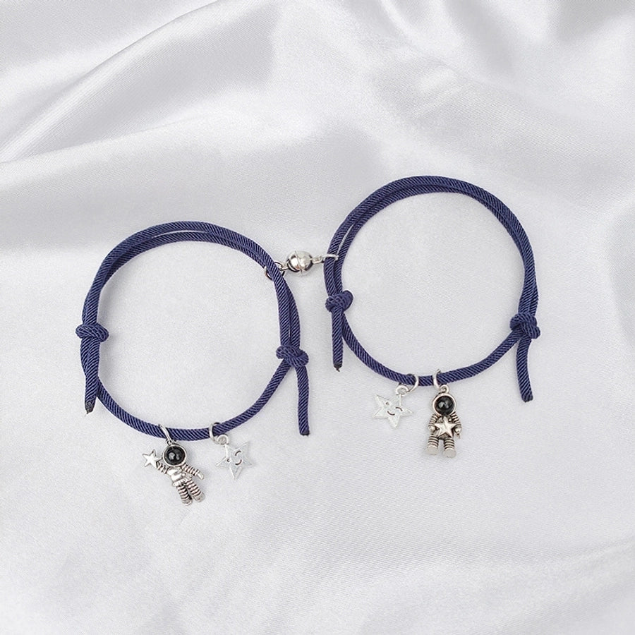 Pulseras de pareja sin incrustaciones con revestimiento de aleación de estrella de estilo simple