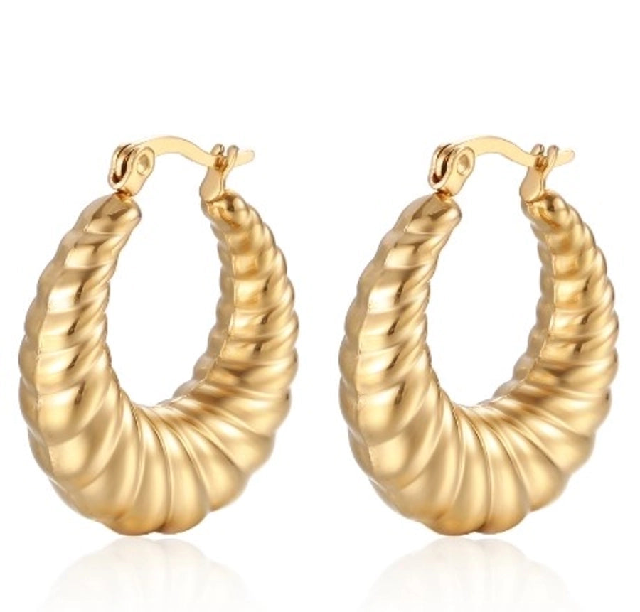 Pendientes chapados en oro de 18K de acero inoxidable 304 con revestimiento de color sólido a la moda