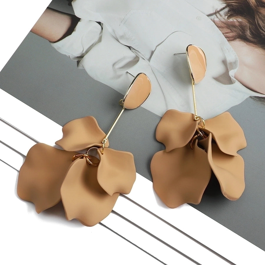 Pendientes colgantes acrílicos con revestimiento de flores de moda