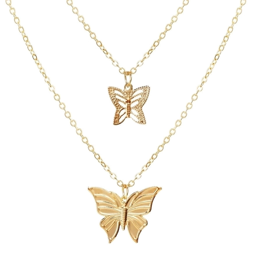collar de tres capas de aleación simple creativo con mariposa de diamantes de imitación con incrustaciones