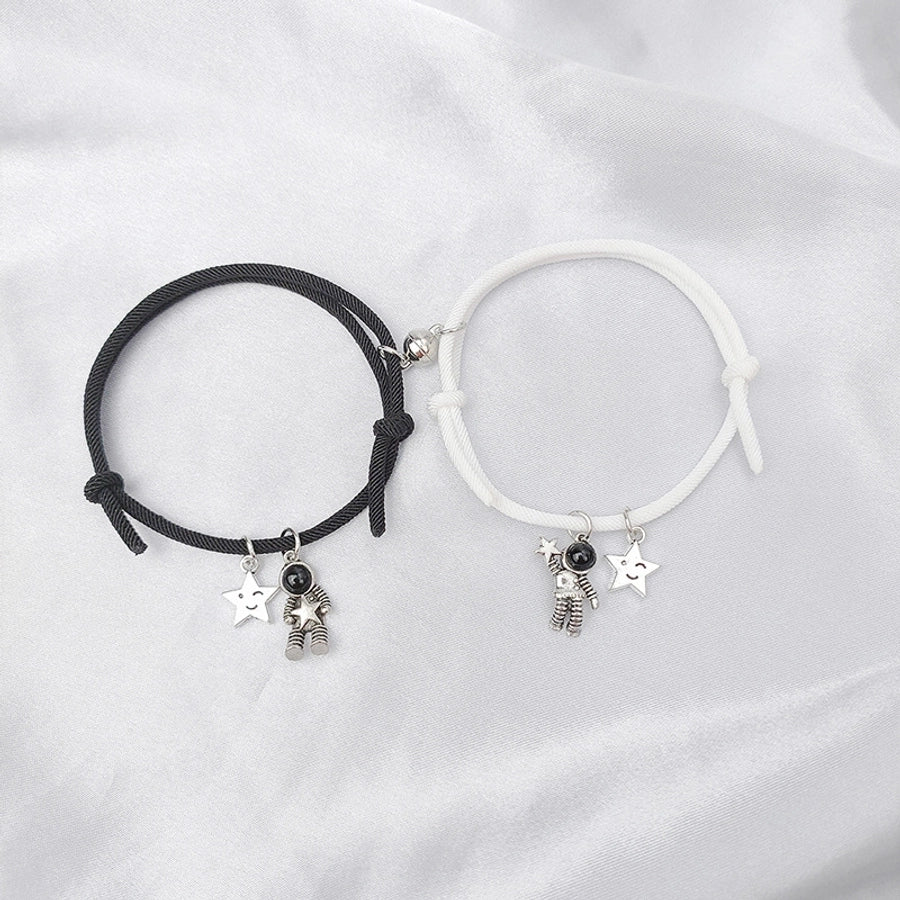 Pulseras de pareja sin incrustaciones con revestimiento de aleación de estrella de estilo simple