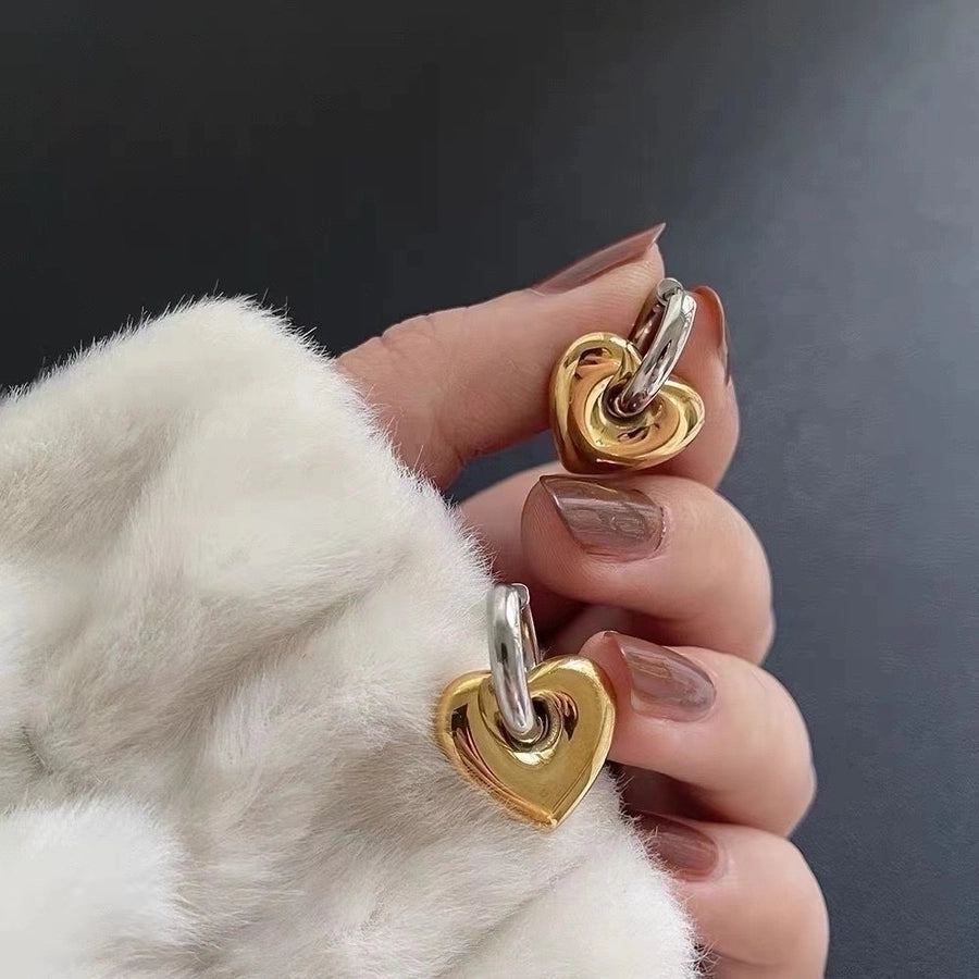 Pendientes de aro chapados en oro de 18K con forma de corazón de pentagrama de estilo clásico lindo e informal ahuecados Acero inoxidable 304 Acero de titanio