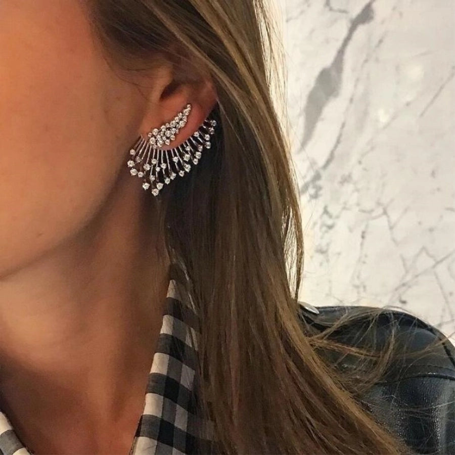 Pendientes colgantes de hojas asimétricas con corazón de cristal