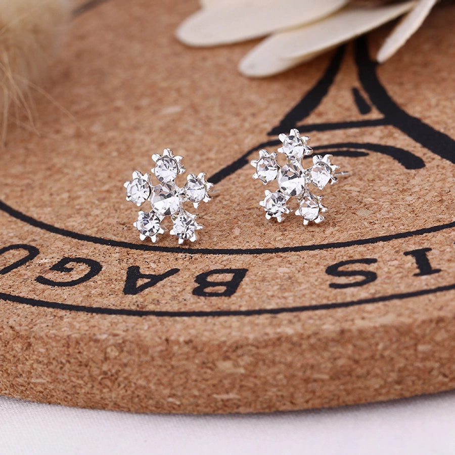 Pendientes de aleación con revestimiento de perlas geométricas de moda