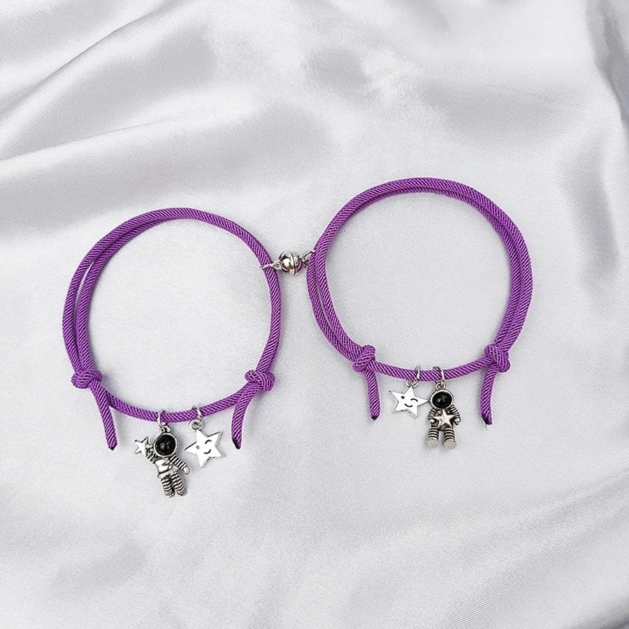 Pulseras de pareja sin incrustaciones con revestimiento de aleación de estrella de estilo simple