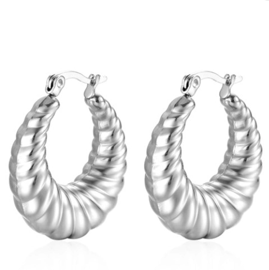 Pendientes chapados en oro de 18K de acero inoxidable 304 con revestimiento de color sólido a la moda
