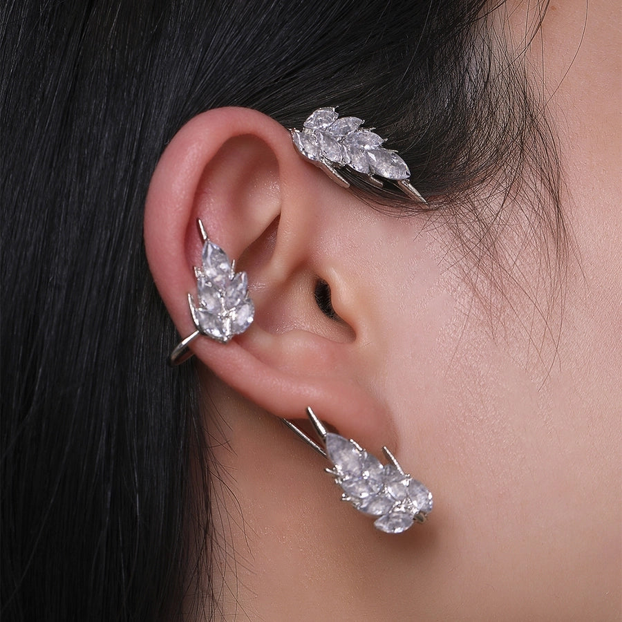 Clips para las orejas con incrustaciones de diamantes artificiales de aleación de mariposa estilo Hada de joyería