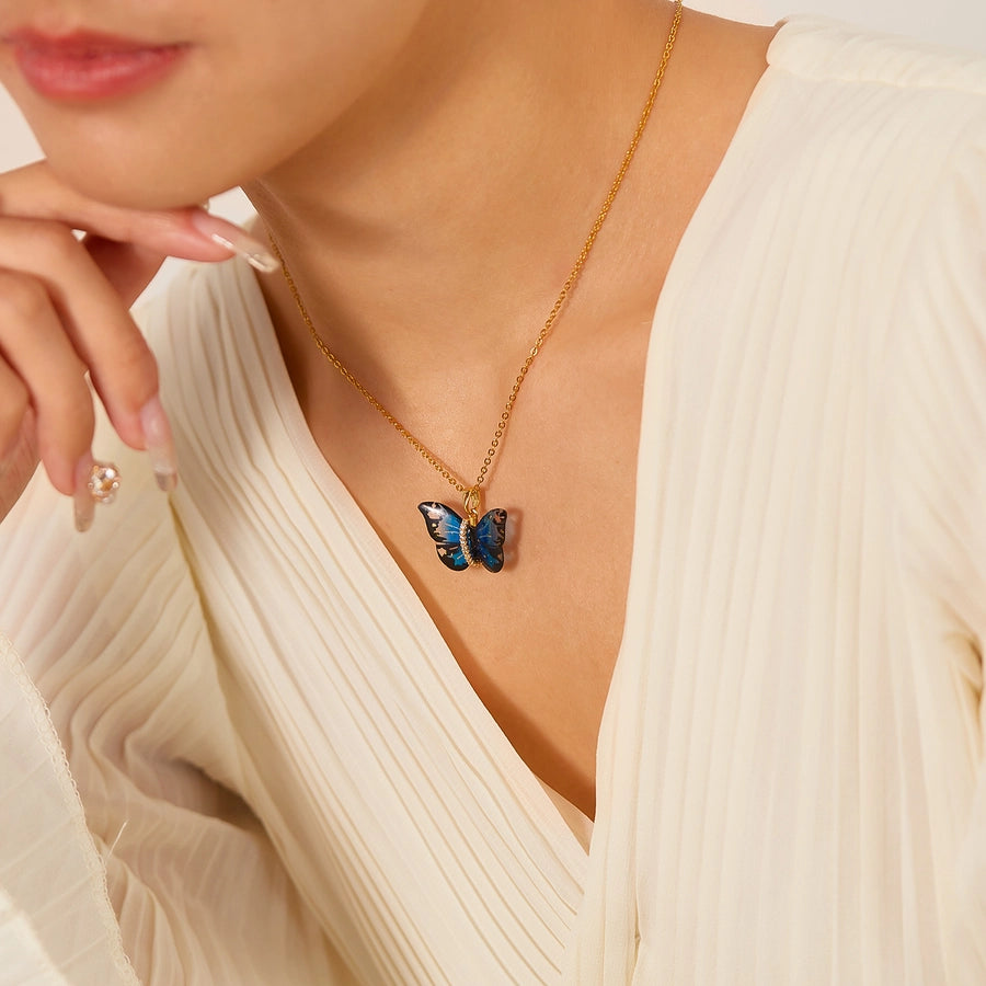 Collar con colgante de mujer con incrustaciones de cobre y plástico de acero inoxidable 304 de mariposa dulce estilo IG