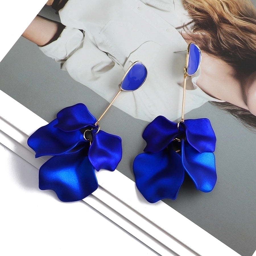 Pendientes colgantes acrílicos con revestimiento de flores de moda
