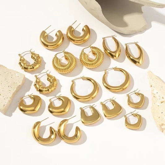 Pendientes chapados en oro de 18K de acero inoxidable 304 con revestimiento de color sólido a la moda