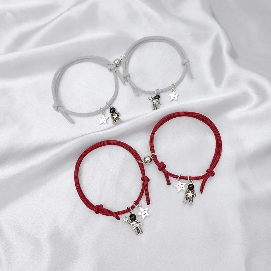 Pulseras de pareja sin incrustaciones con revestimiento de aleación de estrella de estilo simple