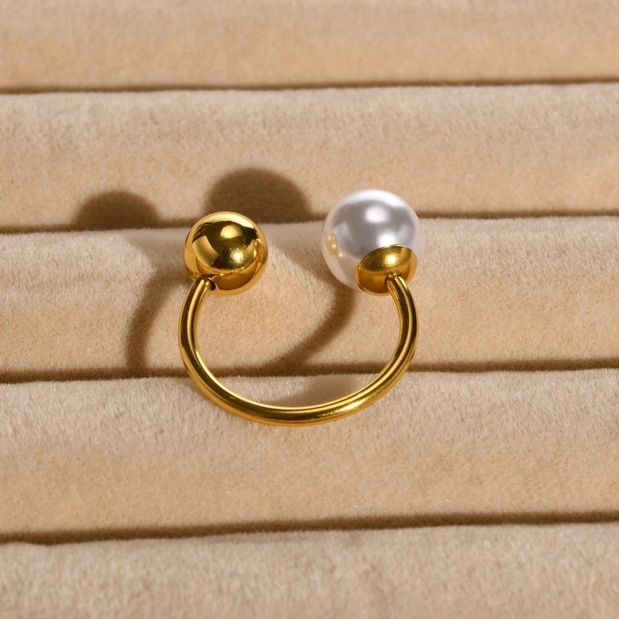 Anillo abierto de perlas artificiales redondas con incrustaciones de chapado en oro de 18 K de acero inoxidable 304