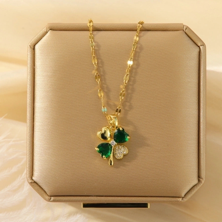 Collar con colgante chapado en oro con incrustaciones de acero de titanio y flor en forma de corazón