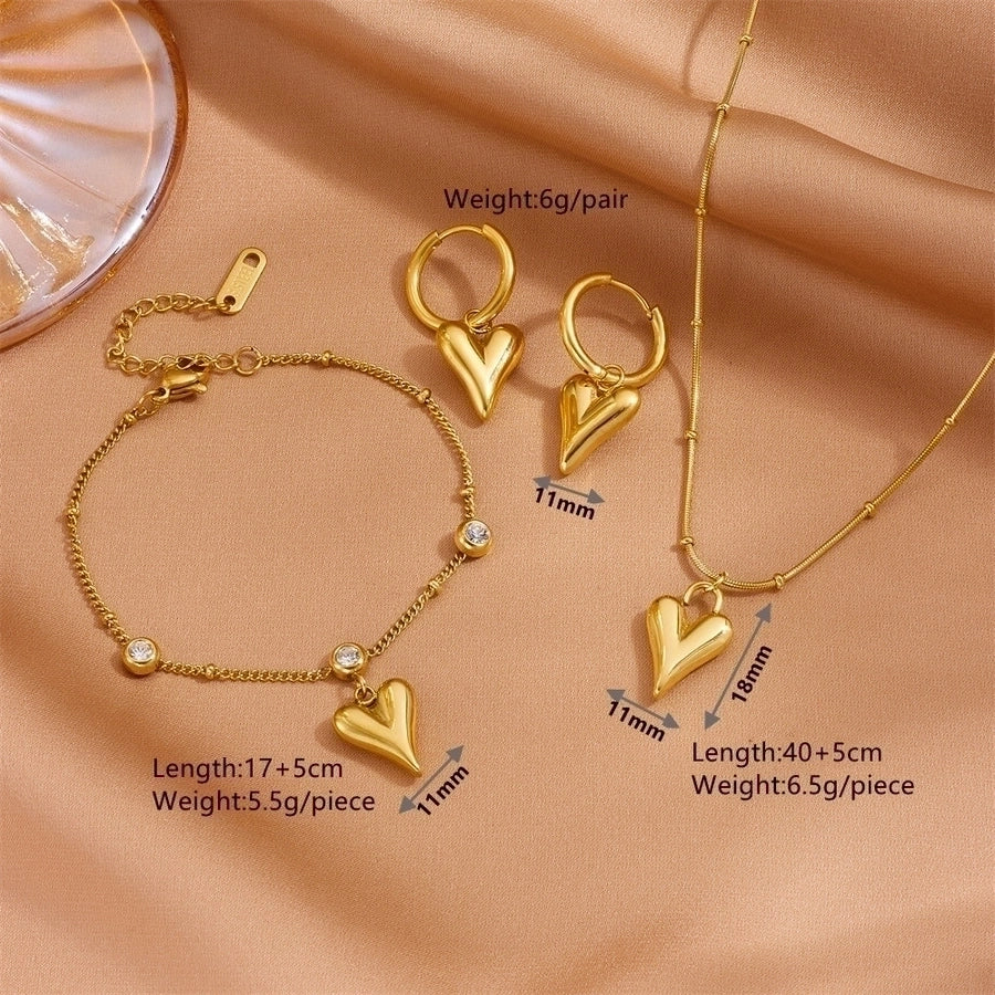 Conjunto de joyería con circón, acero de titanio, chapado en oro de 18K, estilo clásico con incrustaciones en forma de corazón