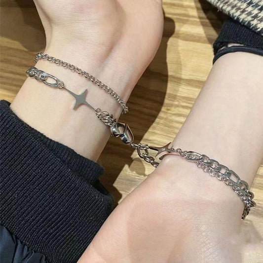 Pulseras de pareja de aleación con forma de corazón y estrella de moda