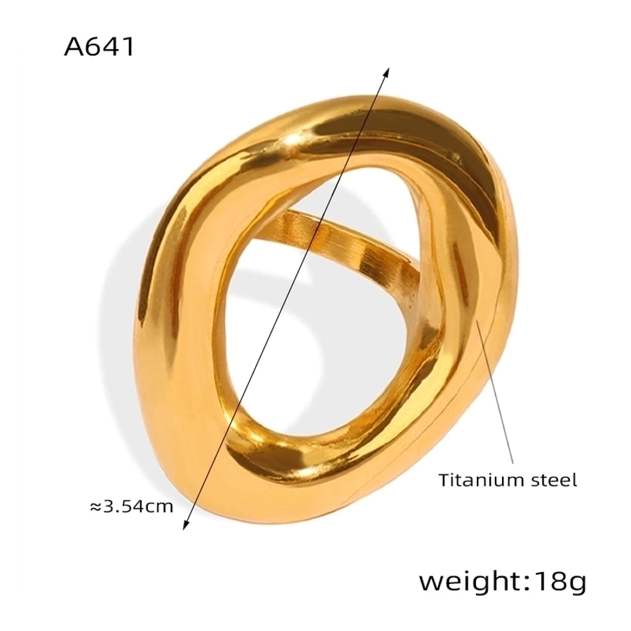 Anillos Huecos Joyería Casual Estilo Simple Conmutar Color Sólido Acero Titanio Chapado en Oro 18K
