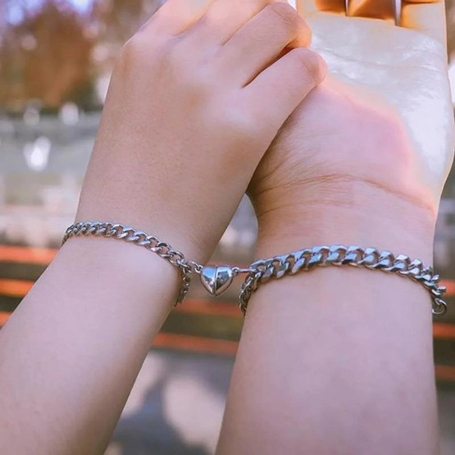 Pulseras de pareja de aleación con forma de corazón y estrella de moda